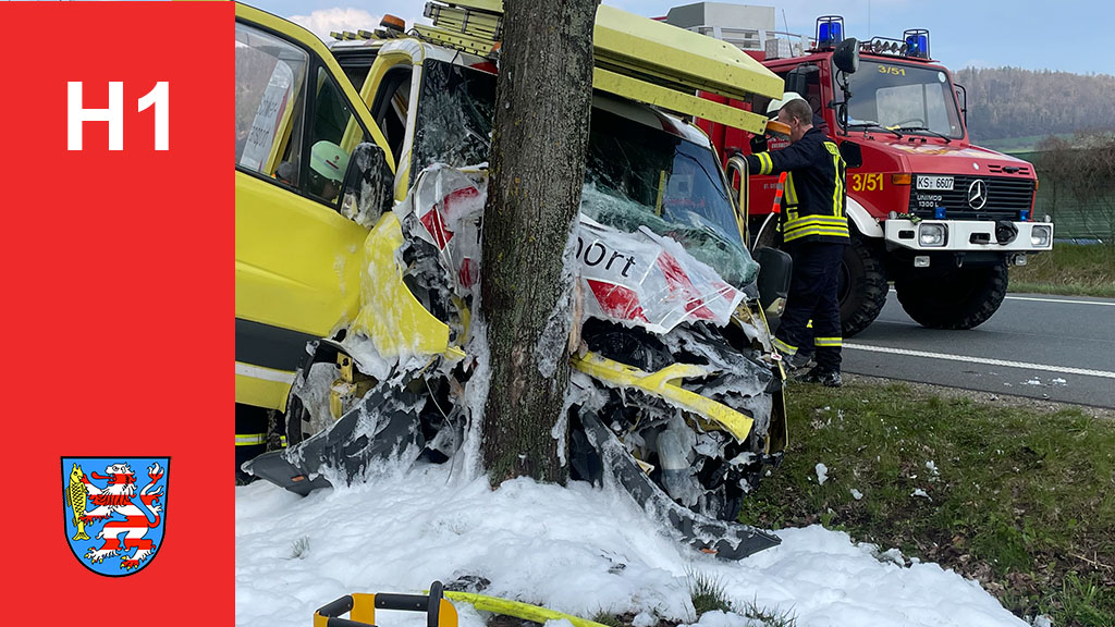Einsatz, Verkehrsunfall, 07.04.2023